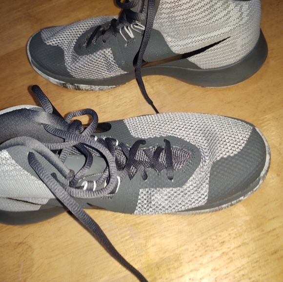 Nike Air Precision - Picture 10 of 16